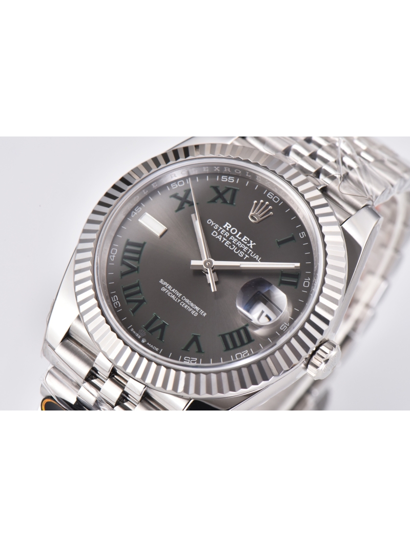 Rolex Datejust 41mm in Oystersteel and White Gold roman numerals dark grey