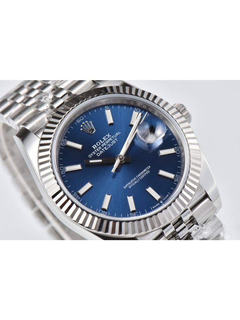 Rolex Datejust 41mm in Oystersteel and White Gold - Blue plate