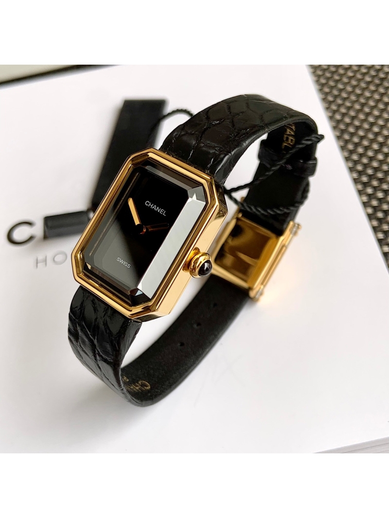 Chanel Alligator watch leather H6125