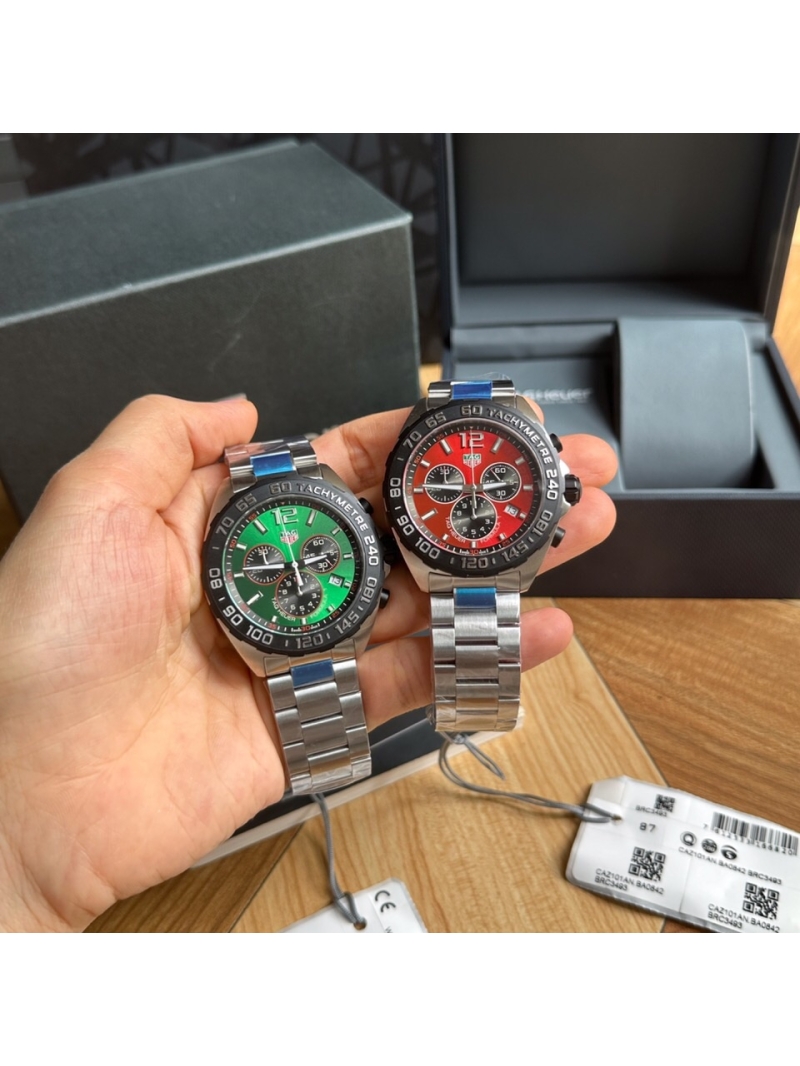 TAG Heuer Formula 1 Chronograph 43mm watch - Red Dial with steel