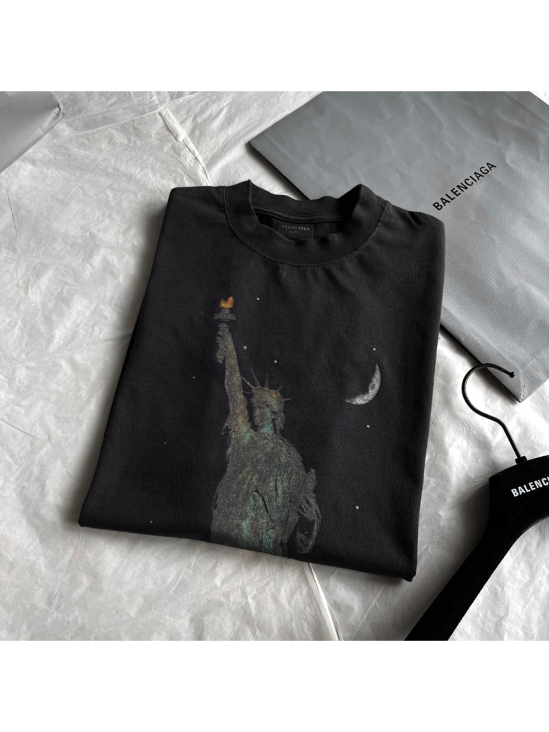 Balenciaga Statue of Liberty Printed Short Sleeve T-Shirt - Black