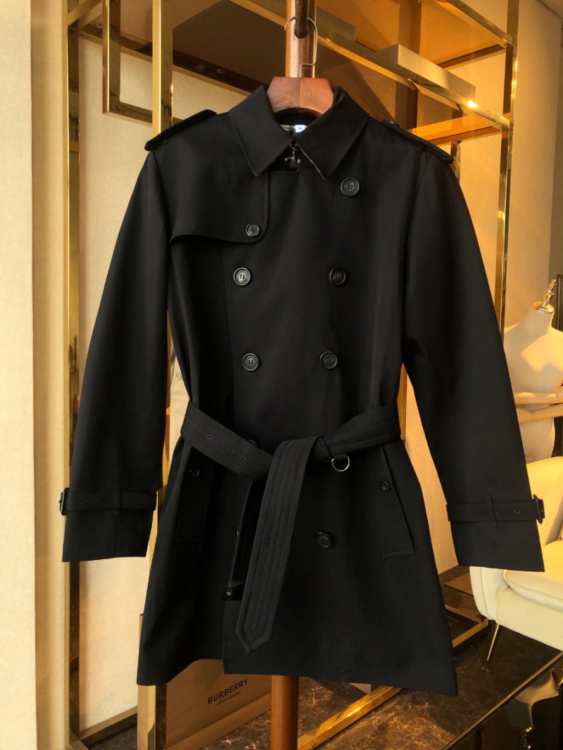 Burberry Men's Wimbledon Short Trench Coat - British Style Staple black