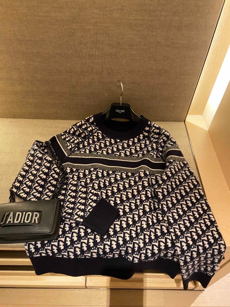 DIOR Imported Original Knitwear: Versatile Double-Sided Sweater in Premium Blend