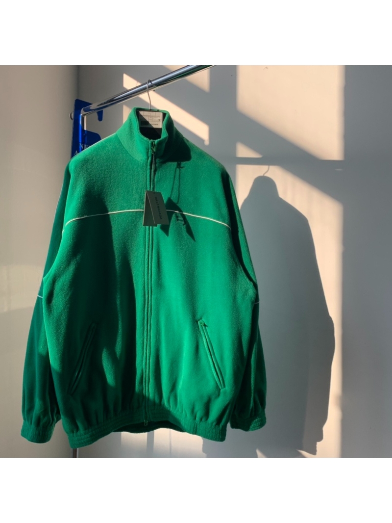 Balenciaga Green Fleece-Lined Windbreaker Jacket Green – Premium Craftsmanship with Enhanced Durability
