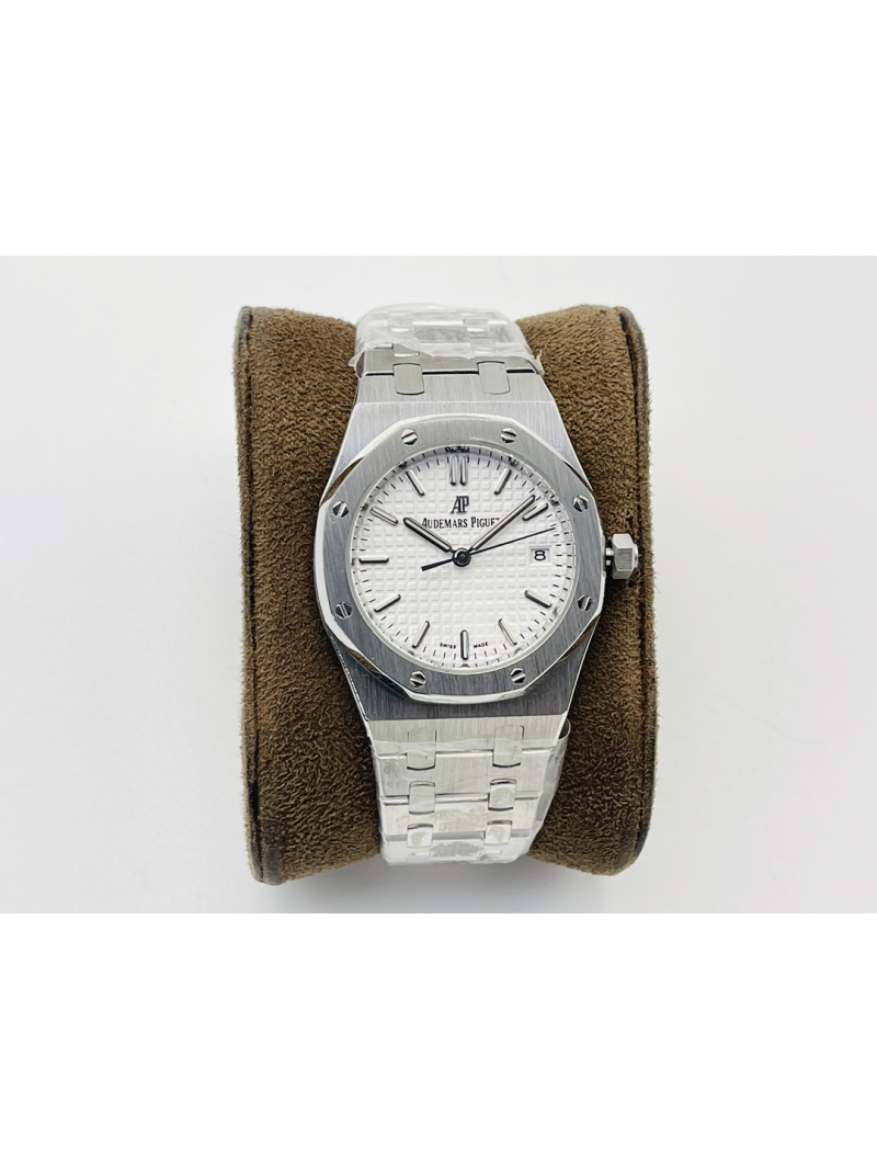 Audemars Piguet AP 34mm Royal Oak Selfwinding 77350 Silver-toned