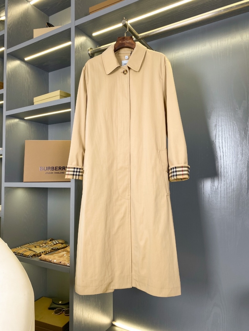 Burberry Pleated Gabardine Long Trench Coat