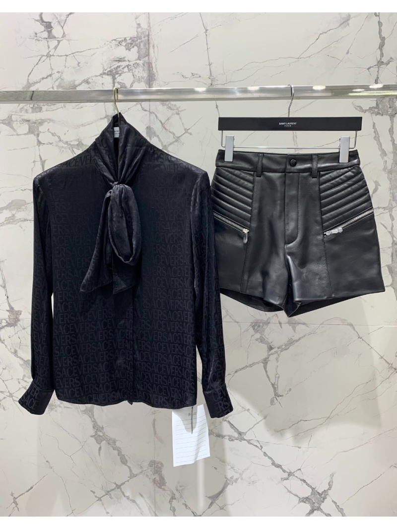 VERSACE 2023 Jacquard Letter Ribbon Shirt with Bold Prints