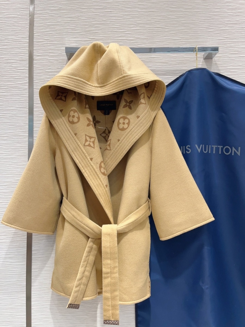 Louis Vuitton Elegant Double-Sided Cashmere Coat