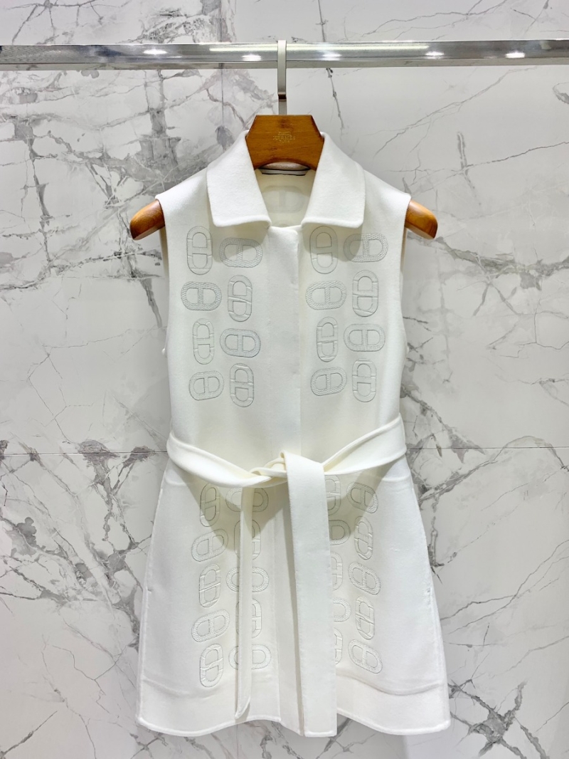 HERMES Equestrian 2023 Fall/Winter Long Cashmere Vest