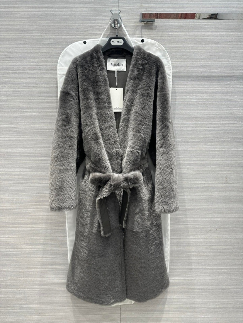 Maxmara Imported Spanish Purebred Merino Bacca Fur and Leather Coat Grey