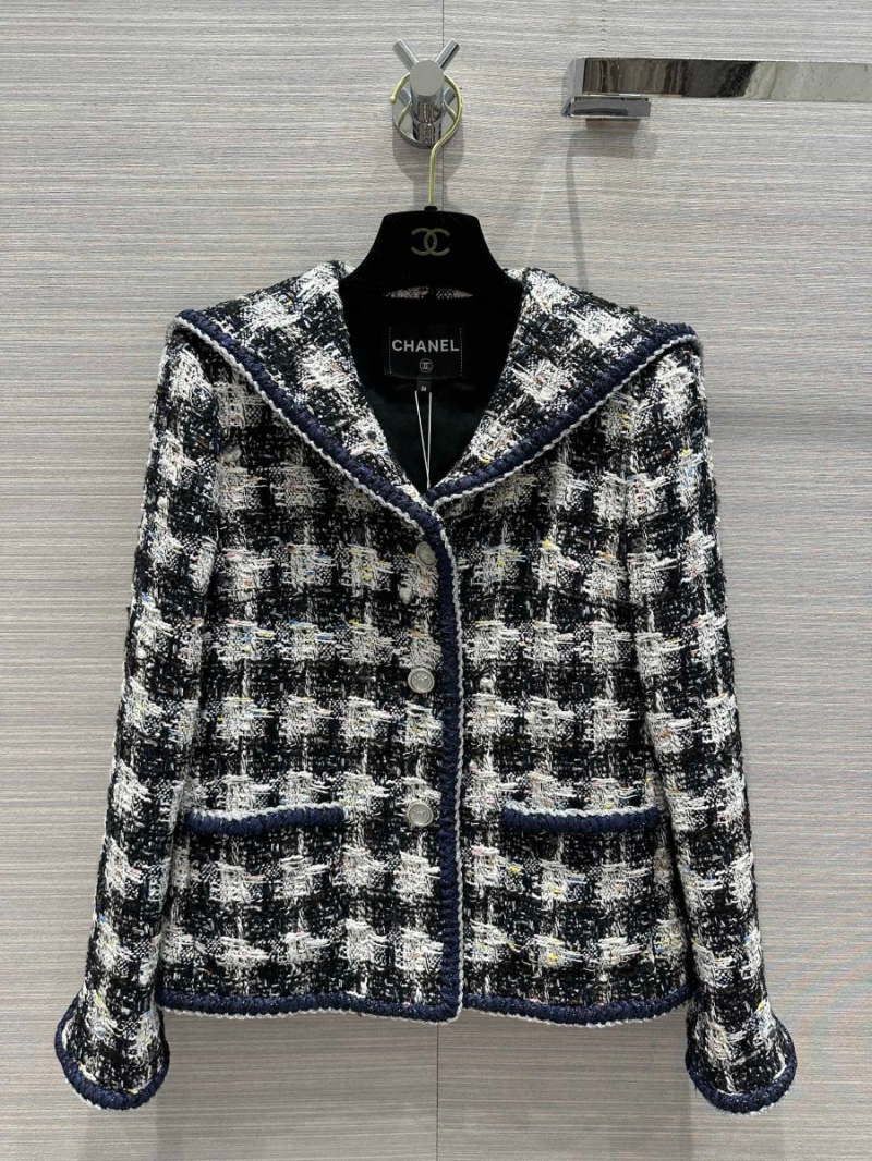 Chanel 24K Woolen Academy-Style Navy Collar Jacket
