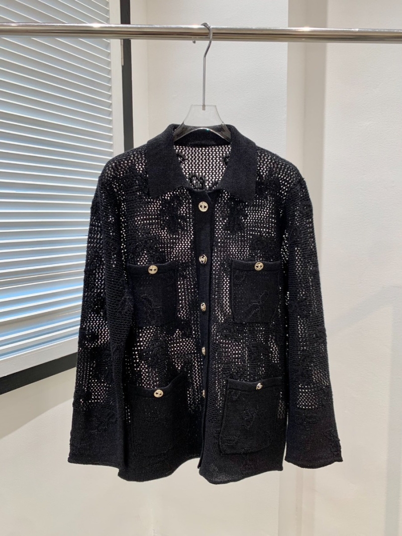 CHANEL Limited Edition 2024 Bow Tie Cut-Out Cardigan. Elegant Black