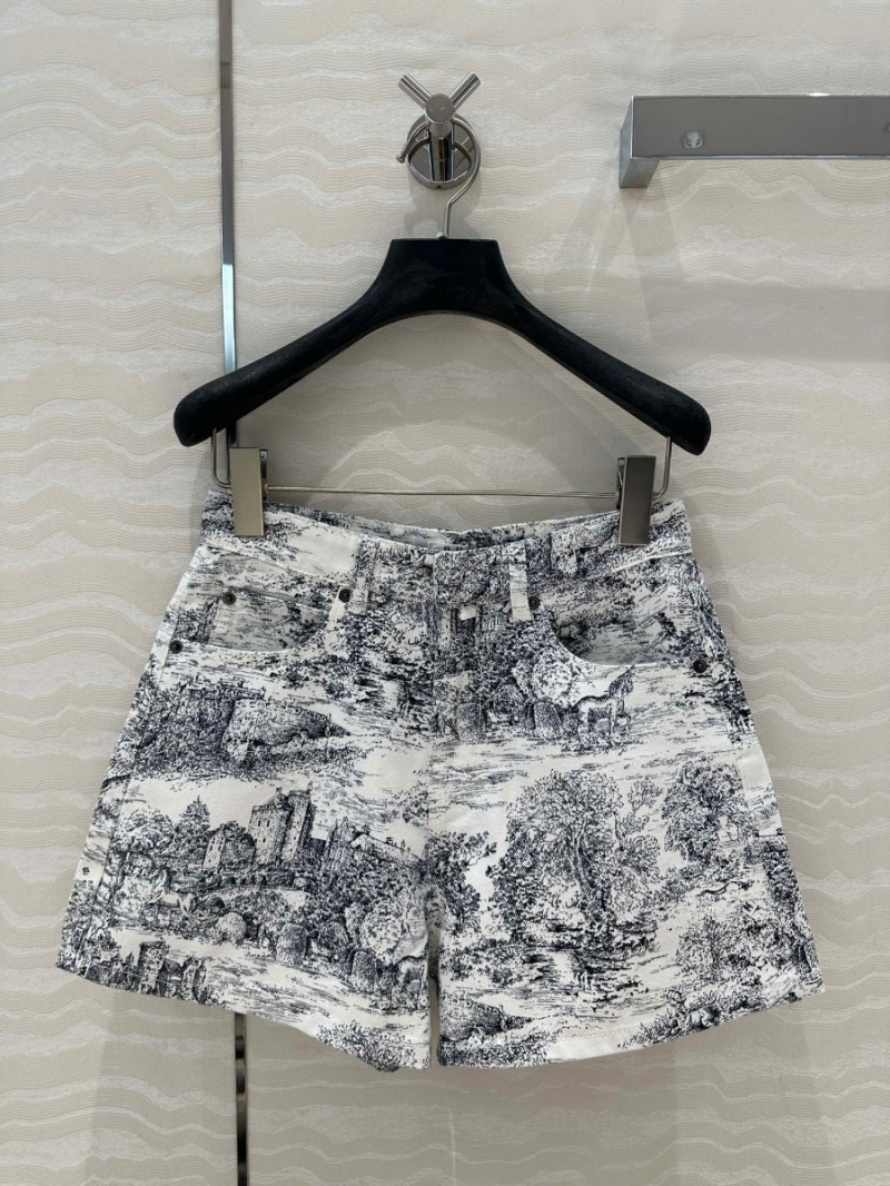 Dior MissDior Fall/Winter High-Waist Denim Shorts with Jungle Print