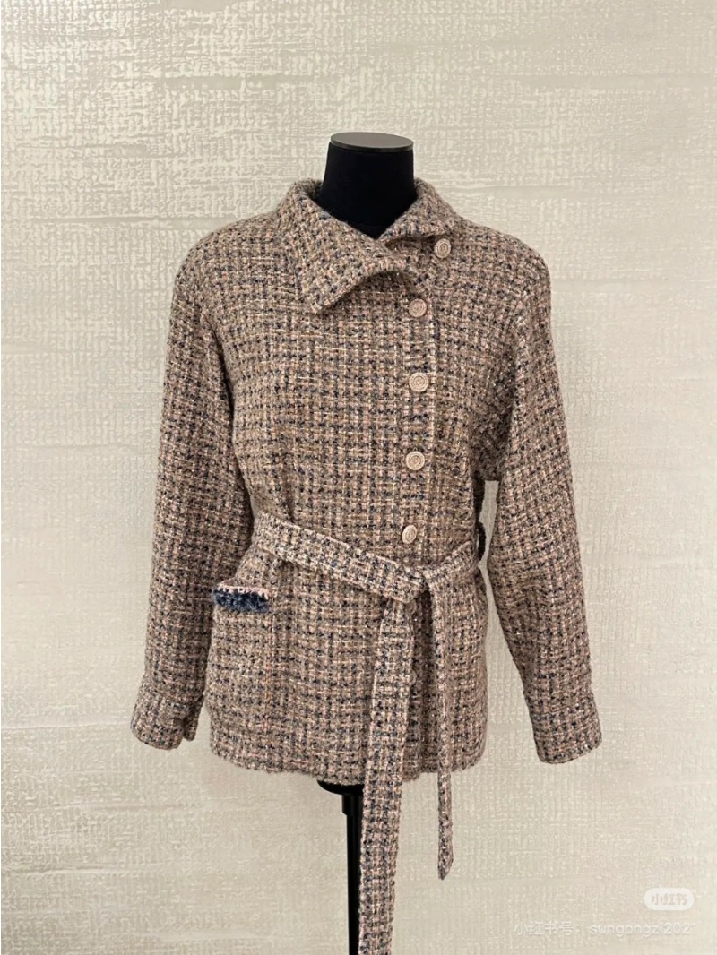 Chanel Coco 24K Autumn/Winter Vintage Plaid Tweed Jacket