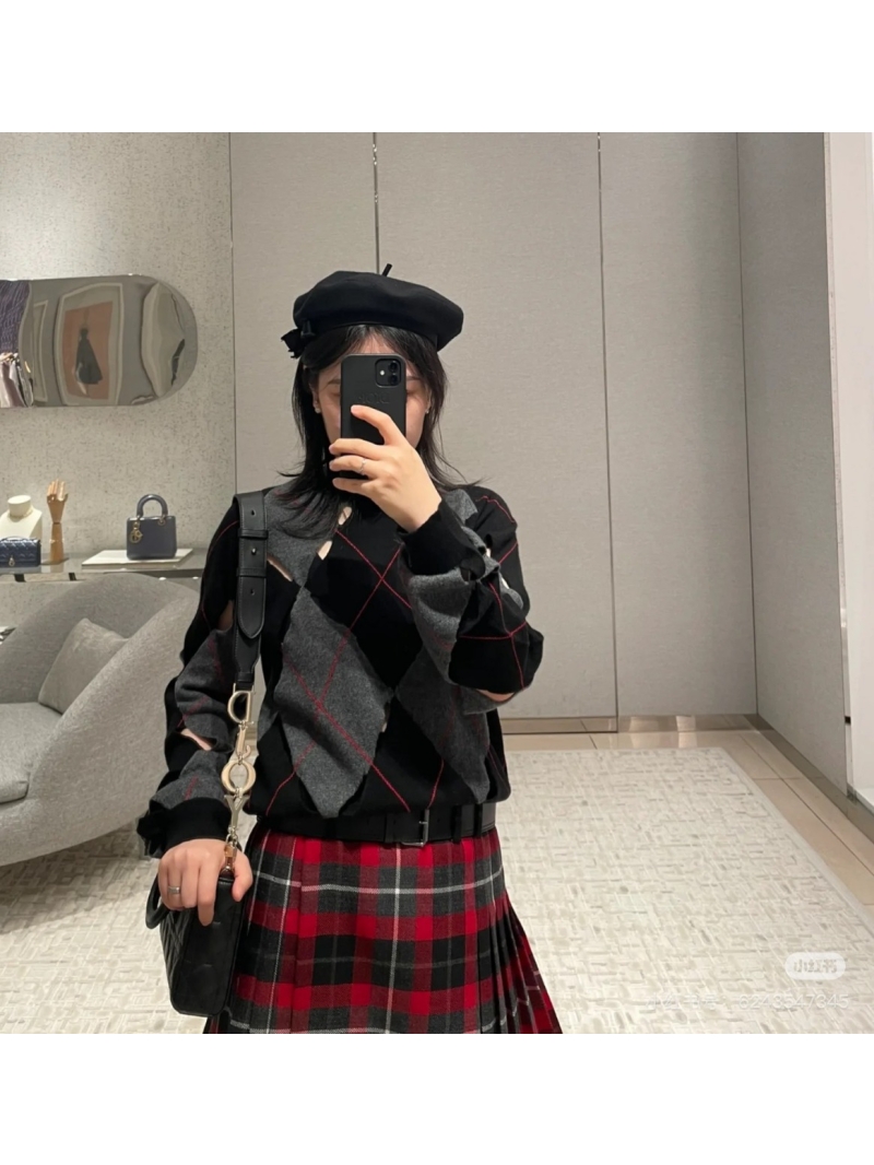 Dior Miss Dior Christmas Edition Argyle Cutout Cashmere Sweater - Black and Grey