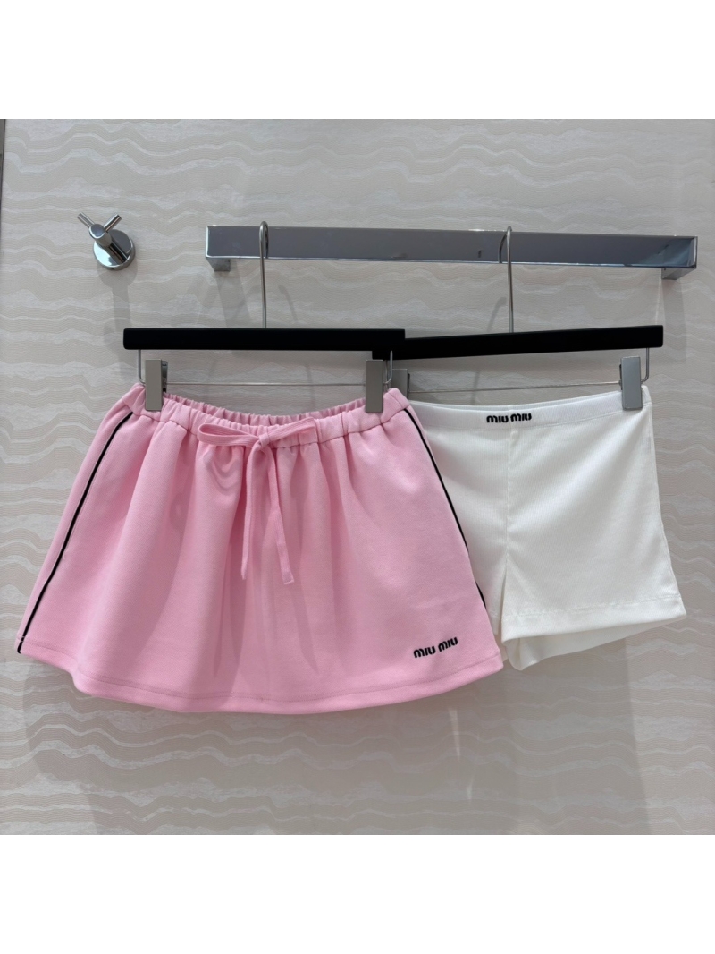 Miu Miu Retro Chic Two-Piece Skirt Set Pink