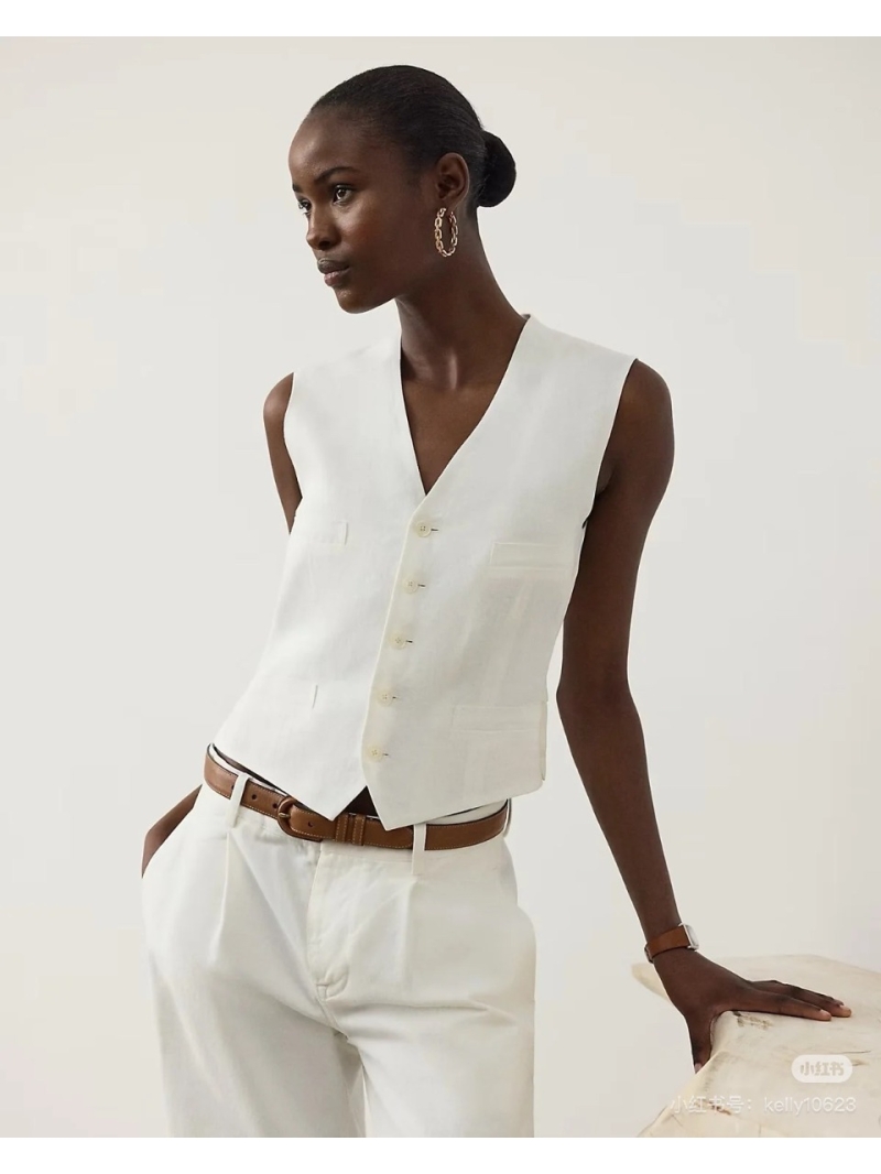 Ralph Lauren Purple Label Sophisticated Linen Vest in White