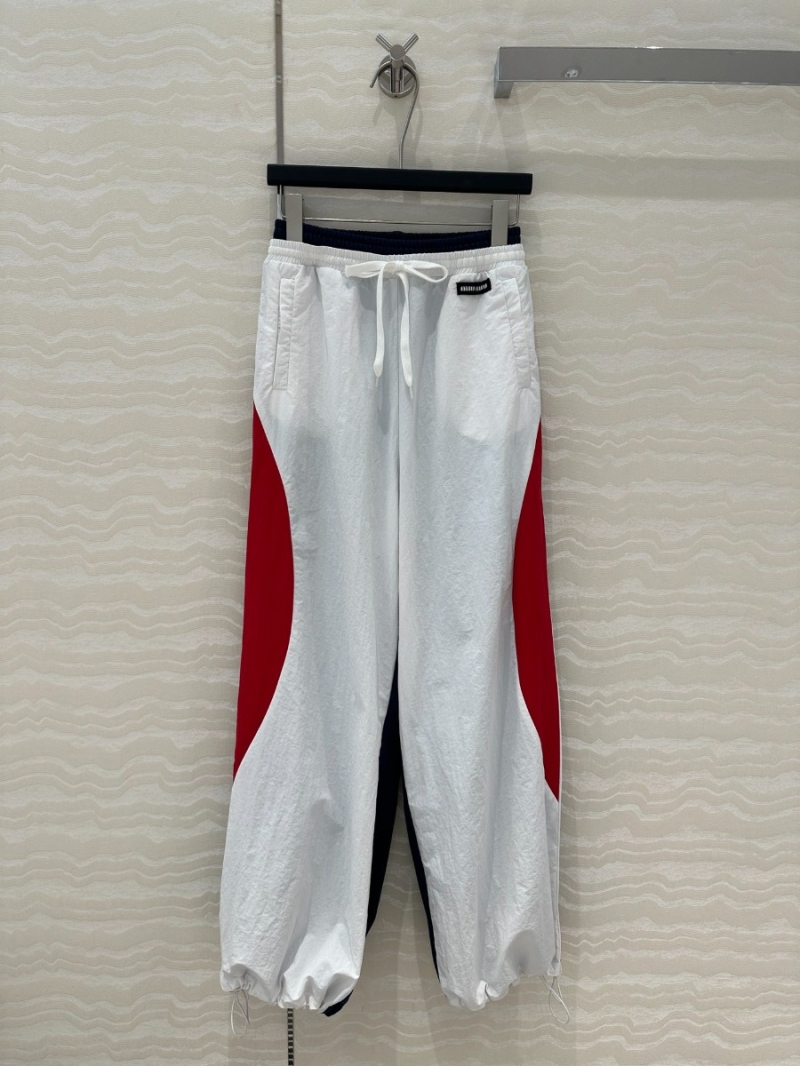 Miu Miu Spring Summer Trendy Colorblock Pants White/Red