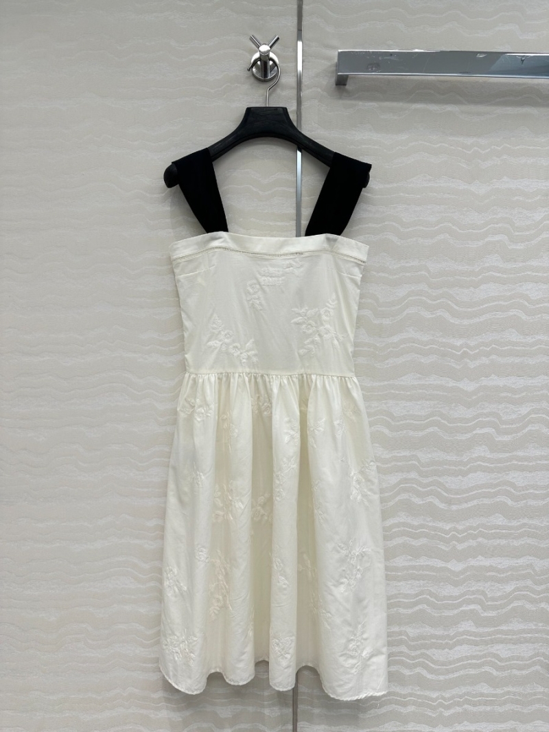 Miu Miu 2025 Early Spring Floral Embroidered Strap Dress