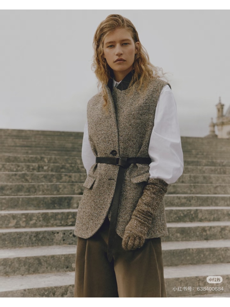 Brunello Cucinelli Suede Lamb Leather & Wool Vest - Tailored Peplum Waist with Belt