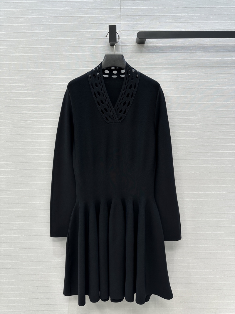 Alaia Luxe V-Neck Lace-Embellished Flared Knit Dress in Black