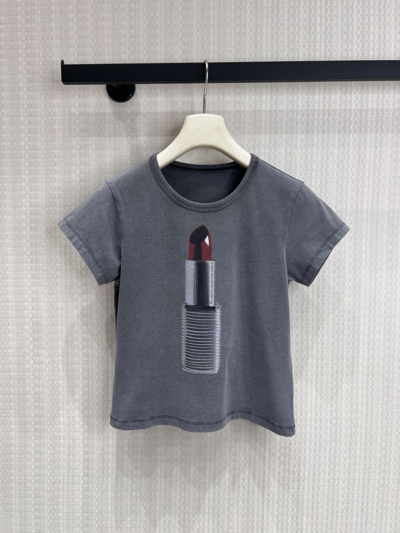 Alexander Wang Vintage Washed Lipstick Graphic Cropped T-Shirt in Charcoal Gray
