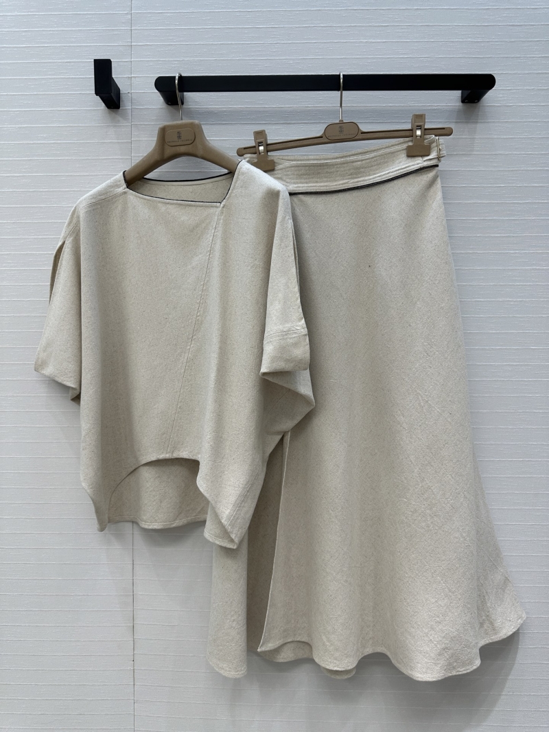 Brunello Cucinelli Beige Linen Suit Set - Luxe Asymmetric Elegance