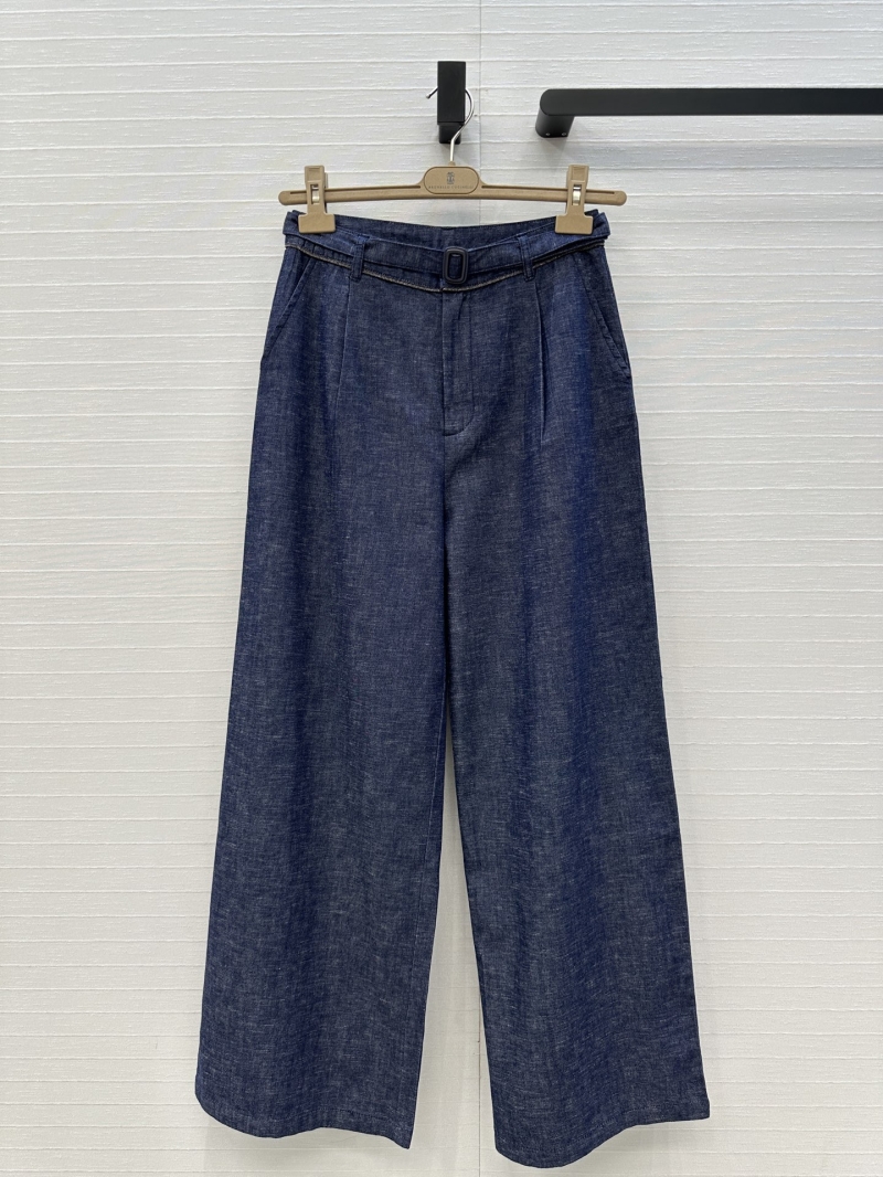 Brunello Cucinelli Luxe Early Autumn Long Tie-Waist Denim Trousers with Copper Chain Detail