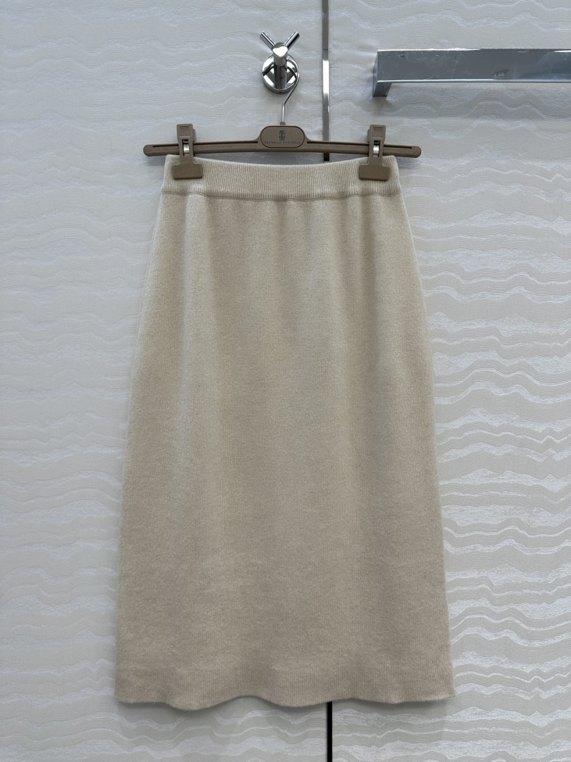 Brunello Cucinelli Luxe Cashmere Knit Midi Skirt in Cream Apricot