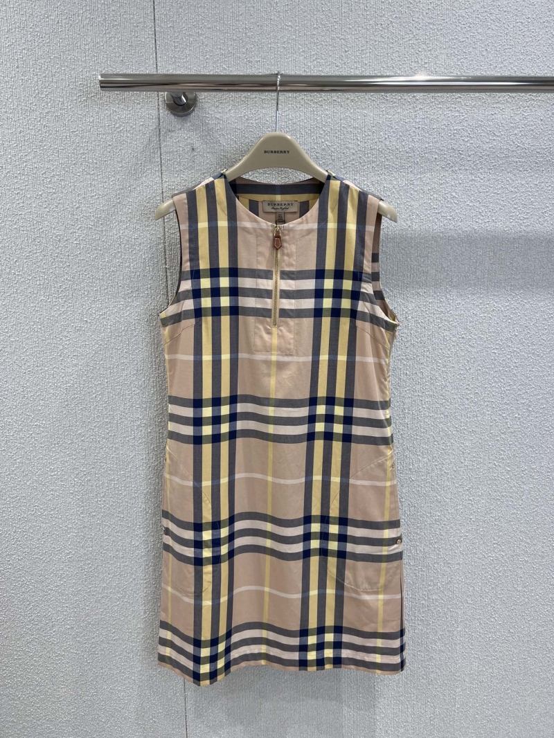 Burberry Check Pattern Sleeveless Vest Dress in Beige - Elegant Luxe Design