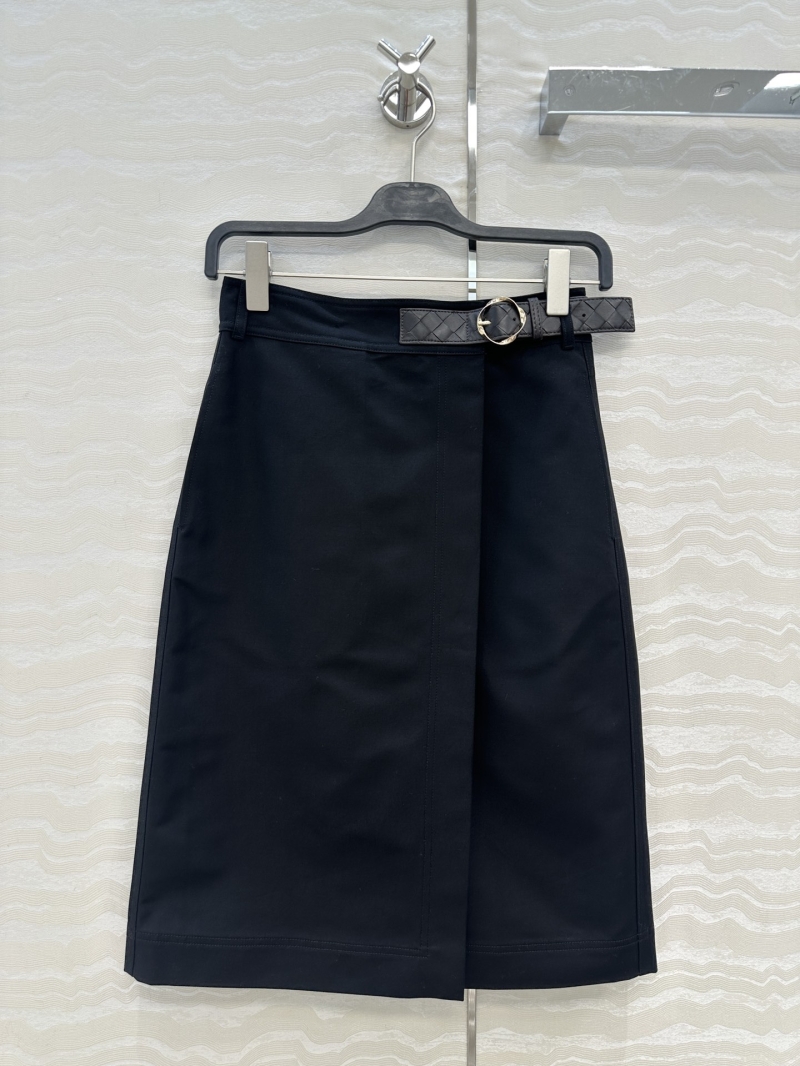 Bottega Veneta Black Pencil Skirt | 100% Lamb Leather | Hand-Woven Belt | Gold Buckle