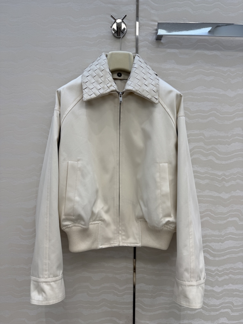 Bottega Veneta Detachable Lamb Wool Woven Collar Twill Cotton Jacket in Ivory