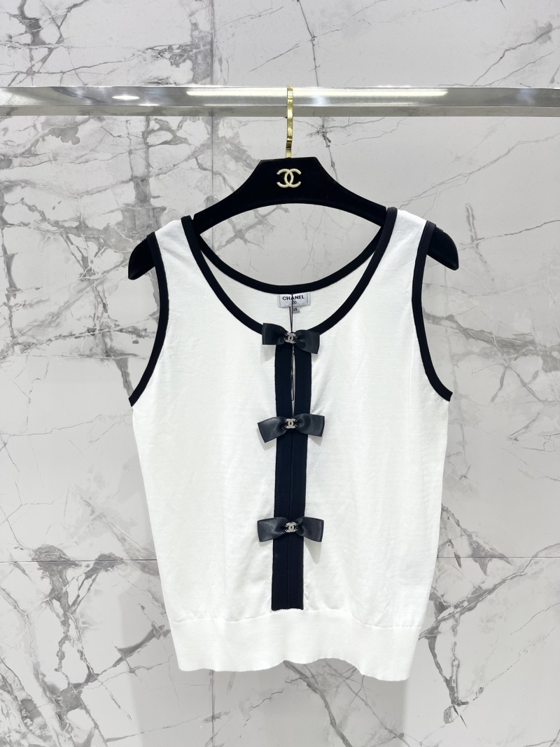 Chanel Luxe Double C Button Bow-Knot Knit Vest in White