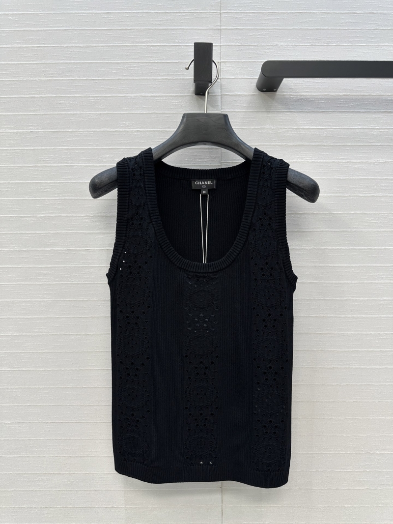 Chanel 25B Exclusive Embroidered Knit Top in Black