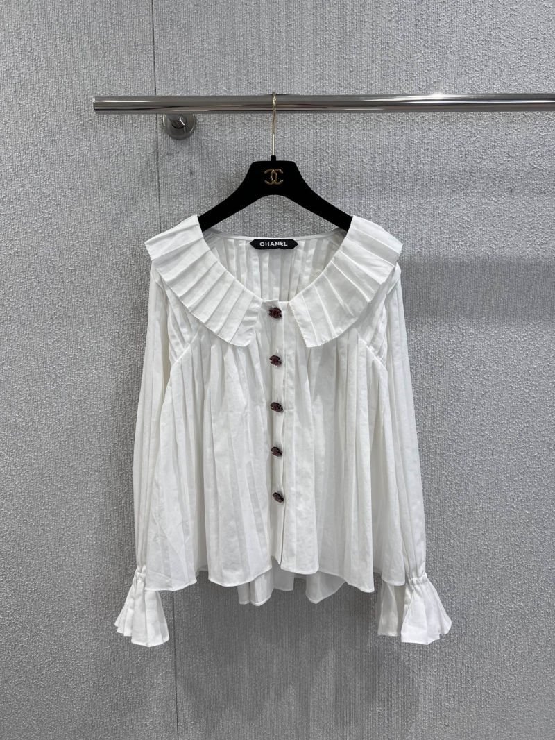 Chanel 25FW Exclusive Single-Breasted Pleated Peter Pan Collar Blouse | Luxe French Elegance in White