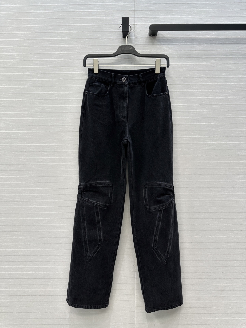 Chanel Black Cargo Denim Pants with Butterfly Knot Accents – High-Waisted Straight-Leg Vintage Wash