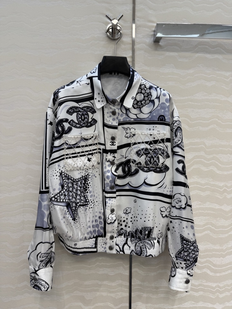 Chanel 100% Silk Twill Embellished Camellia Print Jacket in Black and White