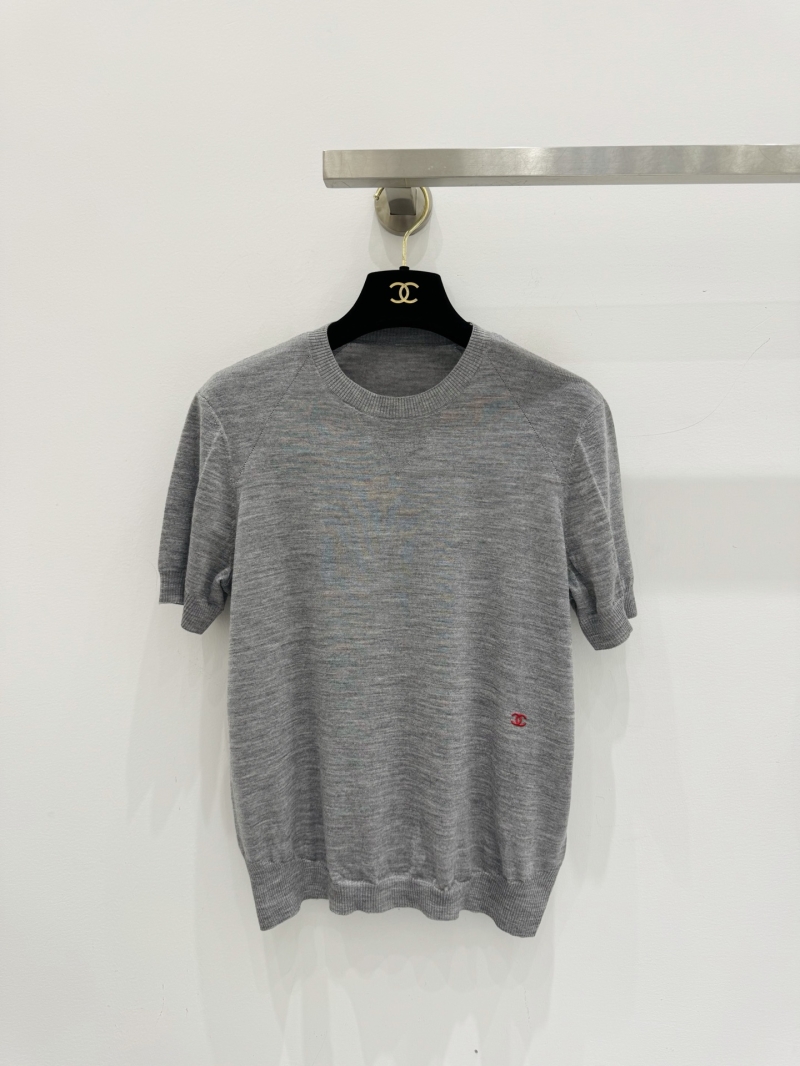 Chanel Signature CC Logo Heathered Gray Cashmere Silk Knit Short Sleeve Top