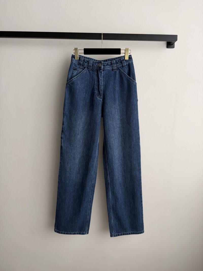 Chanel Distressed Denim Utility Straight-Leg Jeans in Vintage Blue