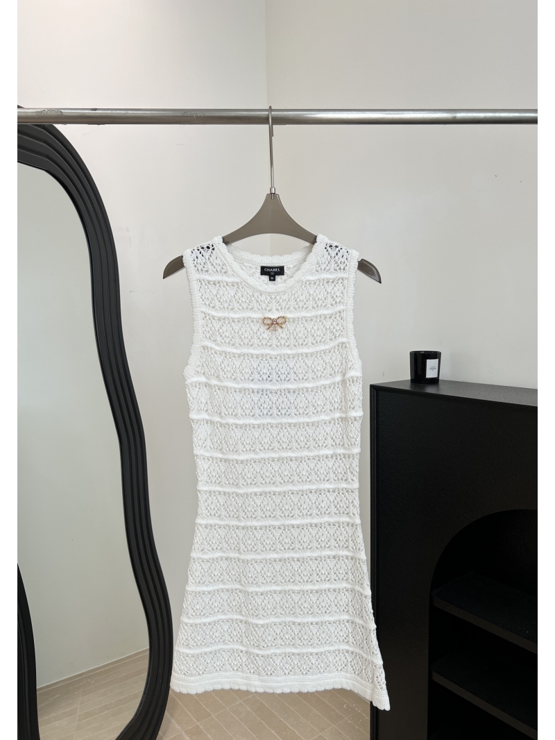 Chanel Exquisite White Open-Knit Sleeveless Mini Dress with Bow
