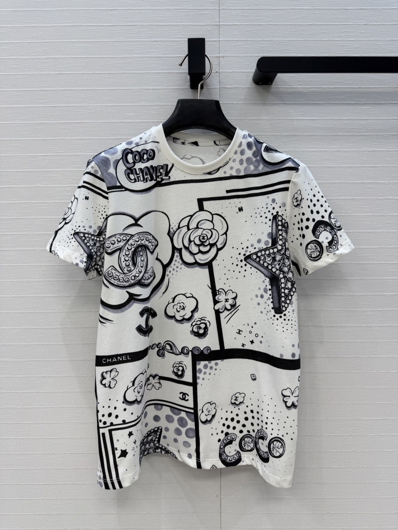 Chanel Camellia Pearl Chain Graphic Print Cotton T-Shirt