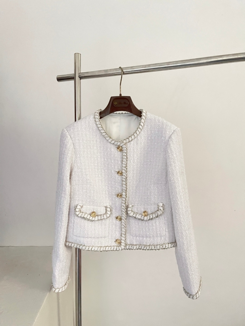 Chanel Limited Edition 2026 Cream Wool Tweed Cropped Jacket with Silk Lining
