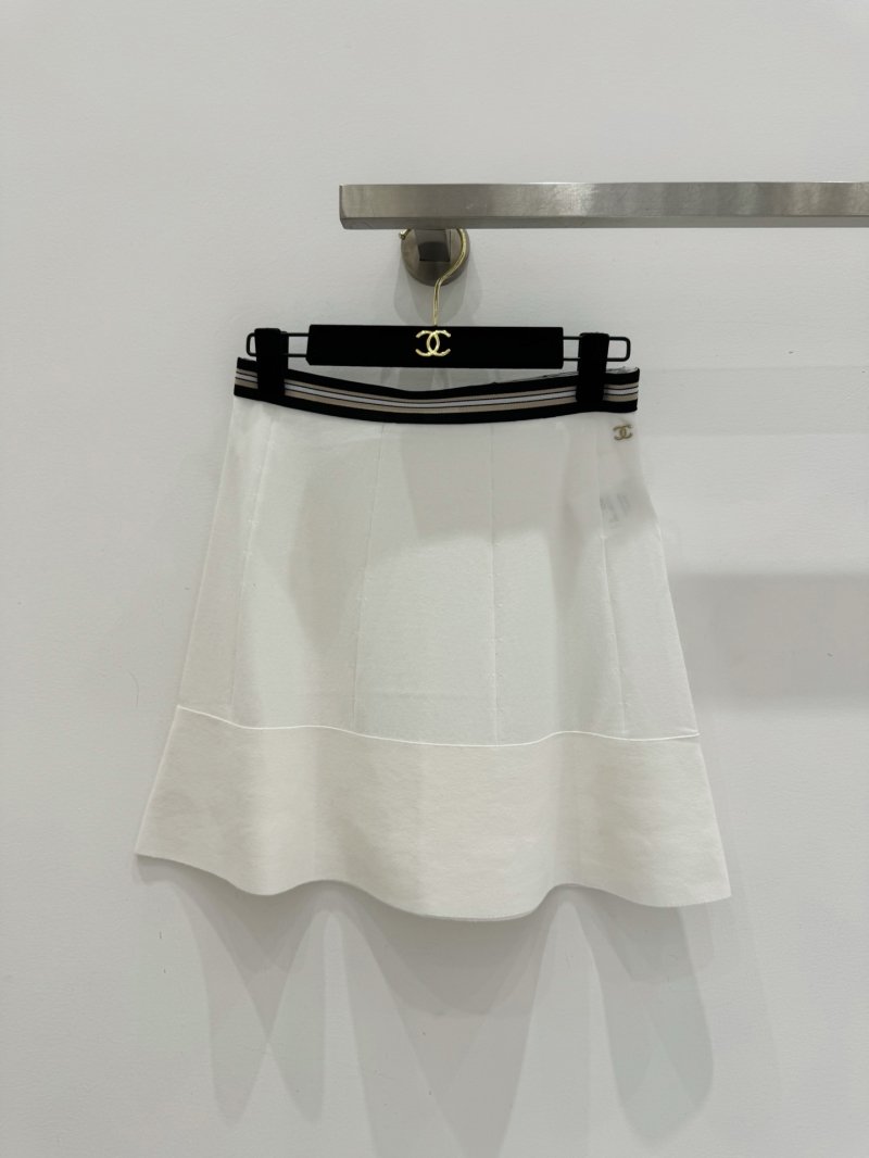 Chanel Signature White A-line Mini Skirt with Striped Waistband and Gold CC Logo
