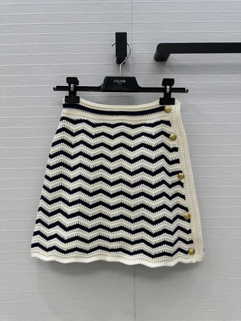 Celine Exclusive Black & White Wave-Pattern Knit Skirt | Luxe Crochet Detail & Triumph Arch Metal Accents