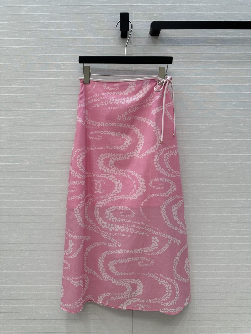 Chanel Coco Beach Serpent Petal Wave Print Long Skirt in Pink - Elegant & Versatile