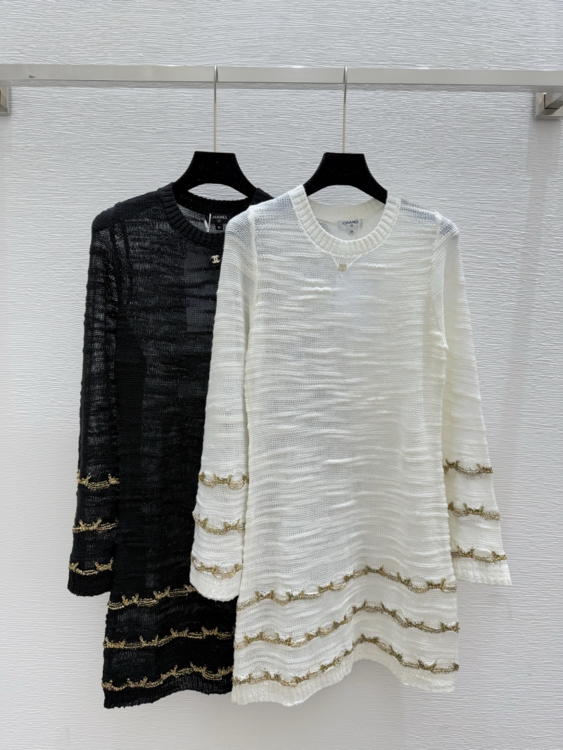 Chanel Gold-Silver Thread Long-Sleeve Knit Dress - Luxe Elegance