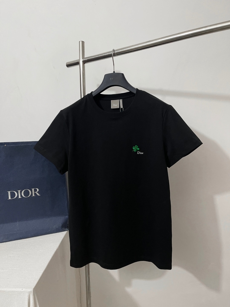 Dior Four-Leaf Clover Embroidered Cotton T-Shirt in Black