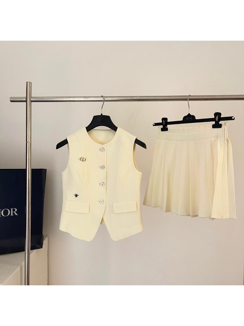 Dior Pale Butter Yellow Tailored Waistcoat with CD Brooch and Bee Embroidery