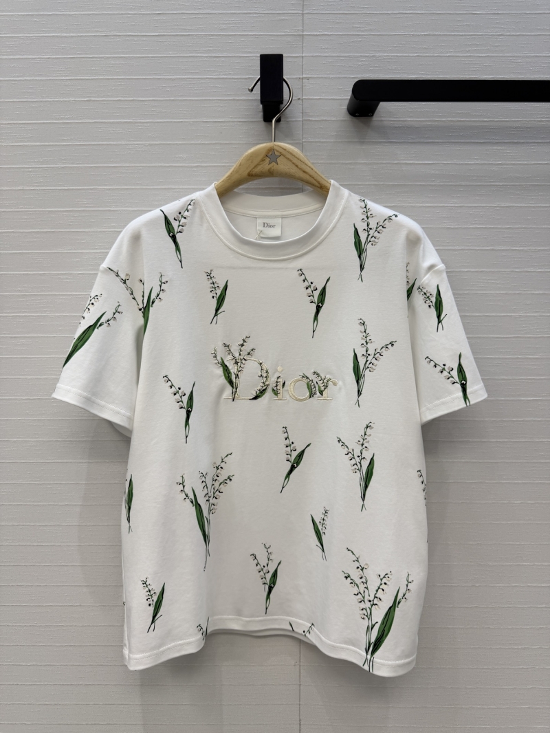 Dior 100% Pure Cotton Lily of the Valley Embroidered T-Shirt in Cream