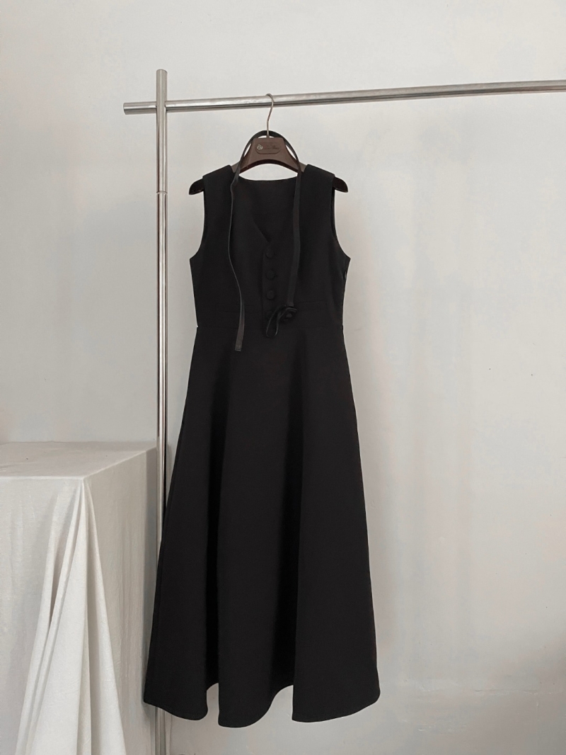 Dior Limited Edition Wool-Silk V-Neck Sleeveless Midi Dress - Black